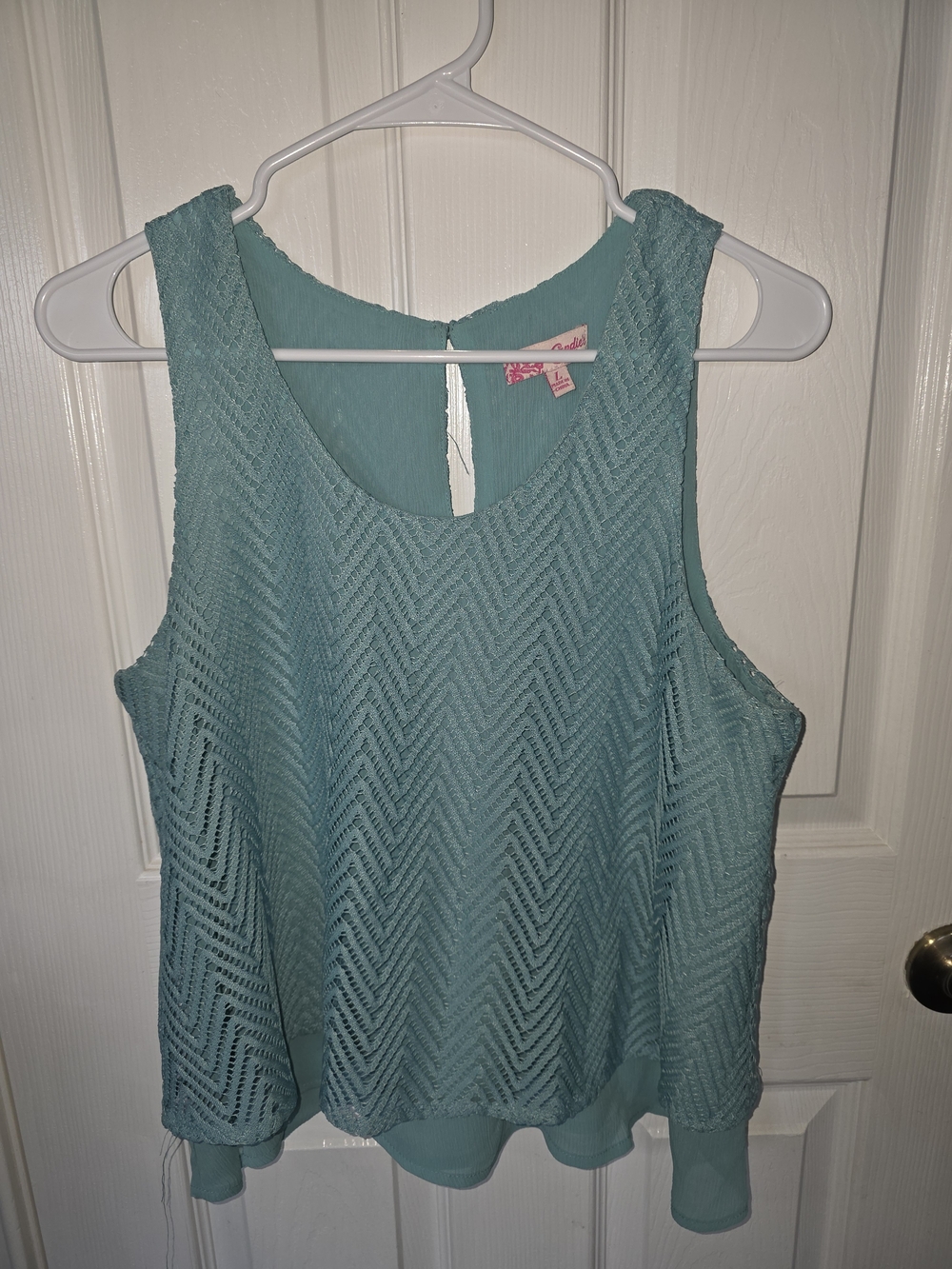Candie's Mint Lace Chevron Tank Top
